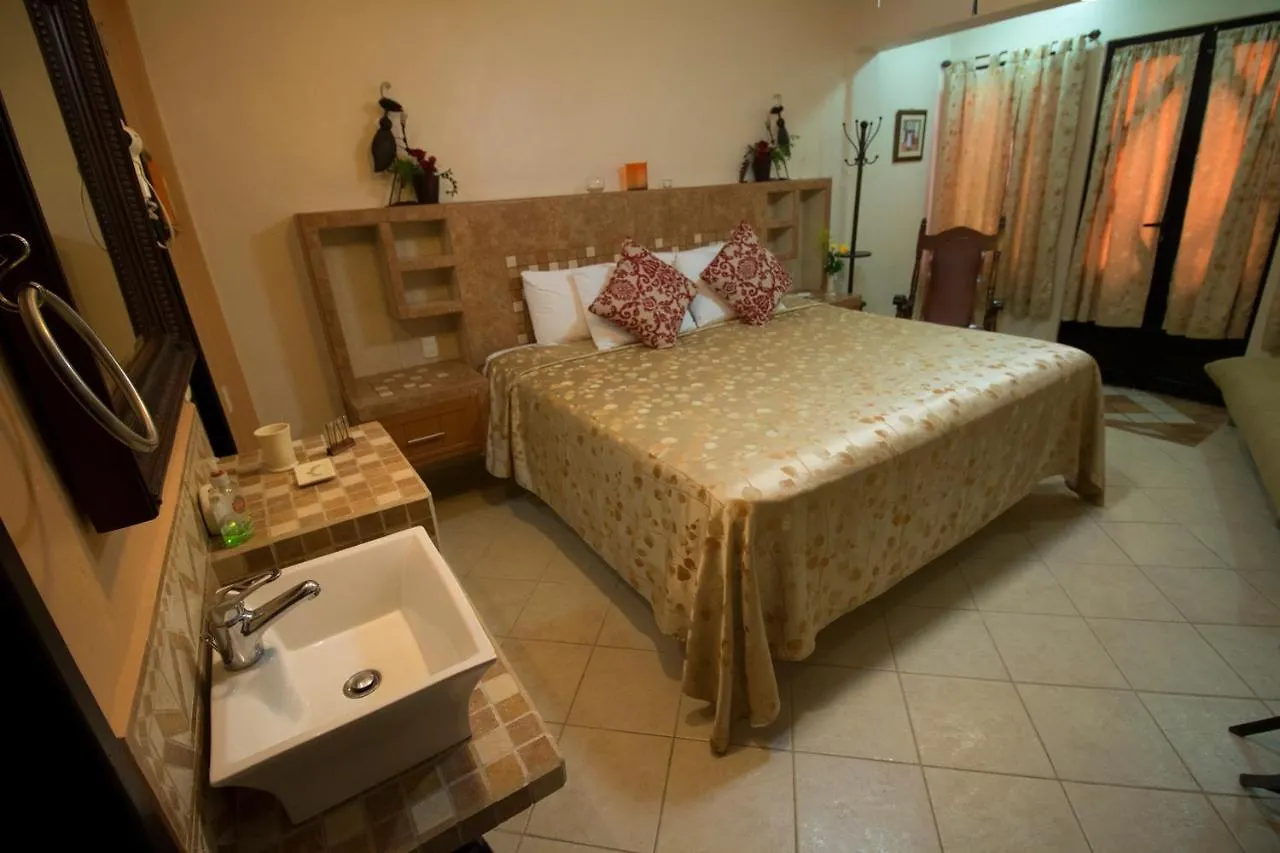 Hotel Bucaneros Isla Mujeres