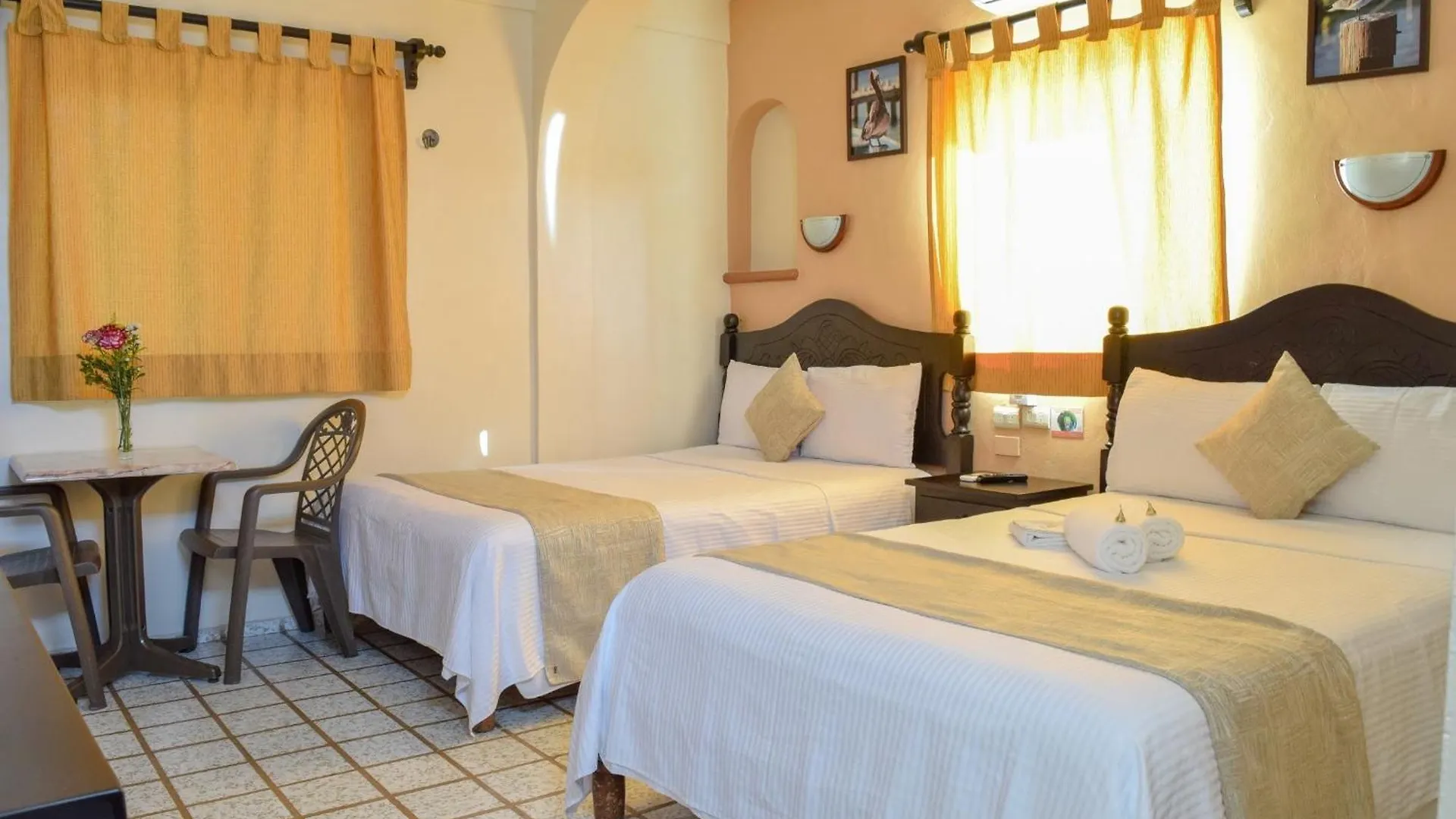 ***  Hotel Bucaneros Isla Mujeres Mexico