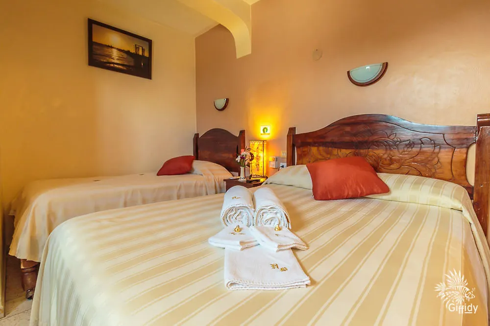 Hotel Bucaneros Isla Mujeres